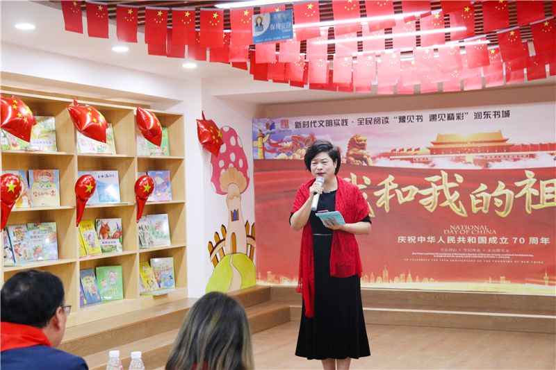 安利一个“爱”打折书店给你！活动缤纷更好礼，最低四折起！