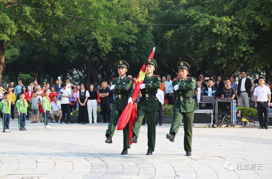 同升国旗同唱国歌舞蹈,同升国旗同唱国歌完整版