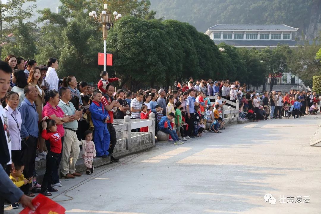 同升国旗同唱国歌舞蹈,同升国旗同唱国歌完整版