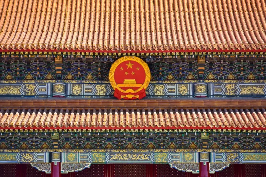 新国徽亮相*安门天**城楼,使用期至少可达50年
