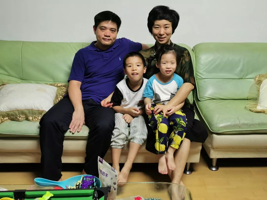 不一样的国庆献礼,福州警宝画出对祖国的爱