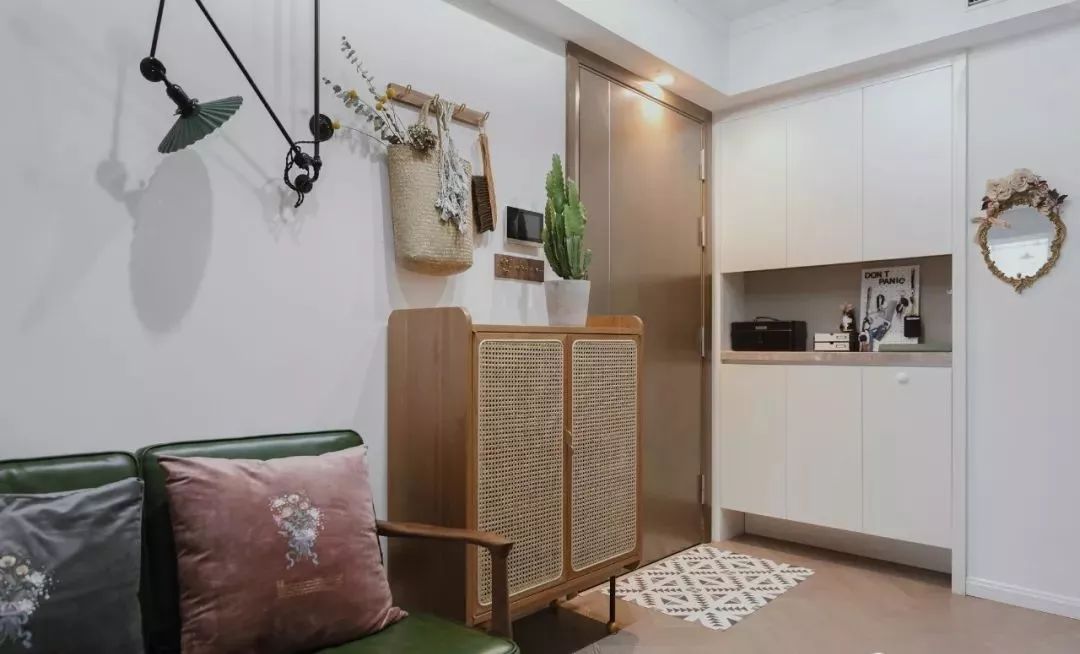 老气89㎡精装房变身杂志Vintage风！眼前一亮的32处细节，每个单品都想要