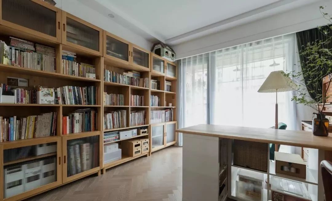 老气89㎡精装房变身杂志Vintage风！眼前一亮的32处细节，每个单品都想要