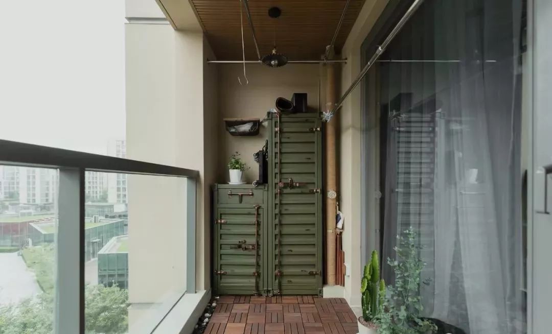 老气89㎡精装房变身杂志Vintage风！眼前一亮的32处细节，每个单品都想要