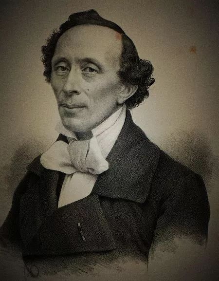 杨焄：《皇帝的新装》传入中国后，为何吸引了众多翻译、创作和研究者的关注？