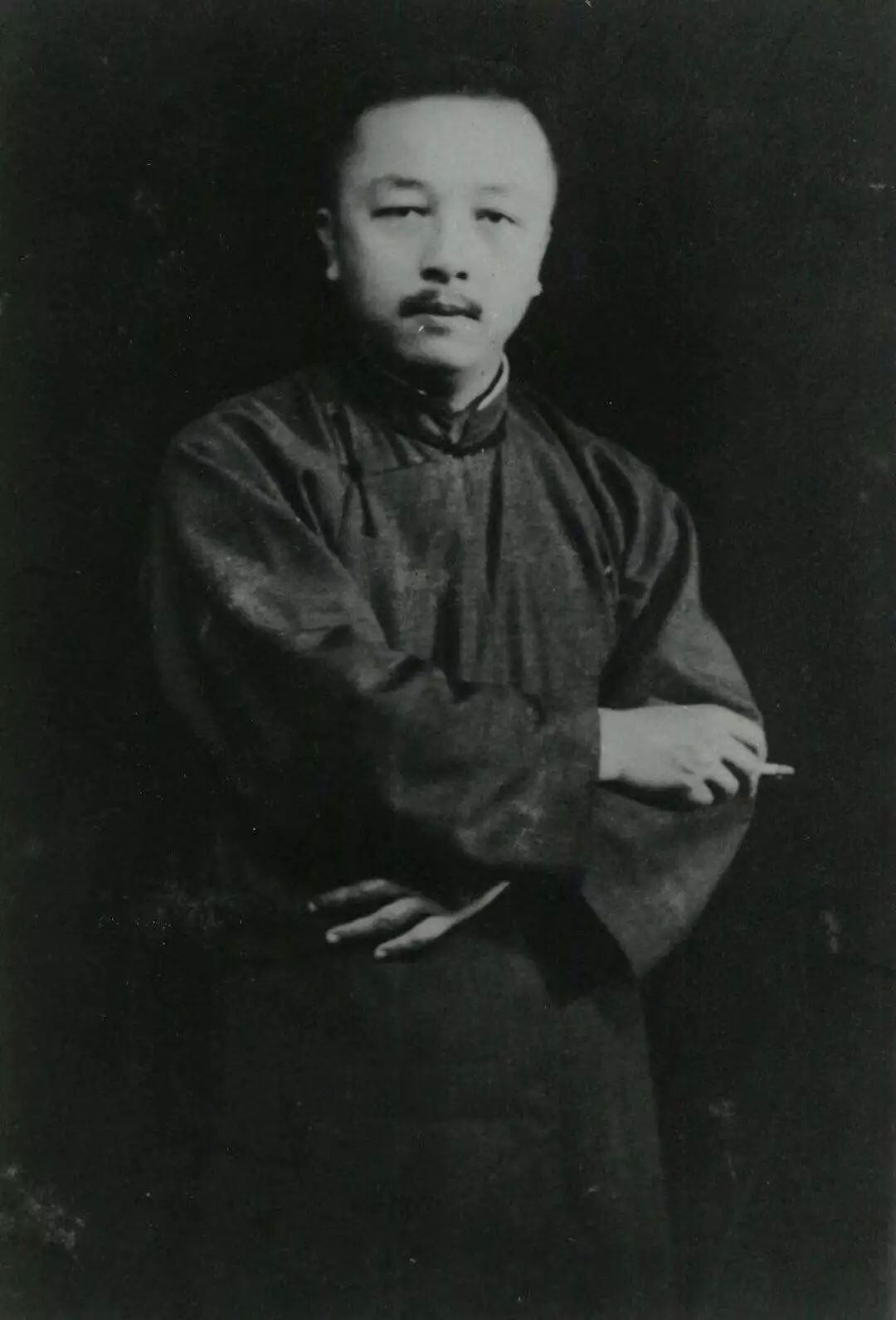 杨焄：《皇帝的新装》传入中国后，为何吸引了众多翻译、创作和研究者的关注？