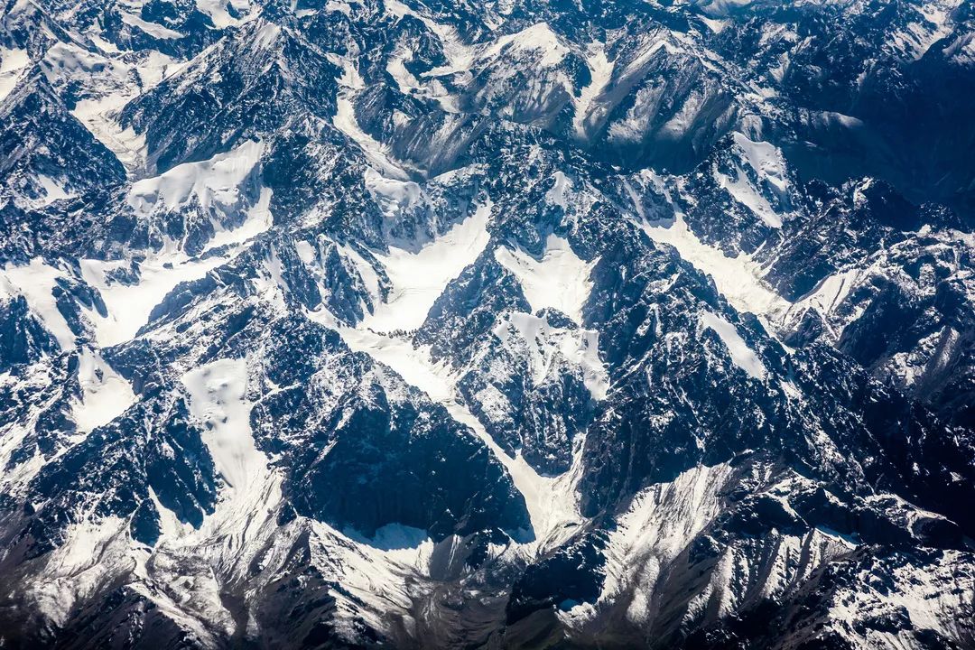 中国西北旅游景色,西北雄浑江南婉约