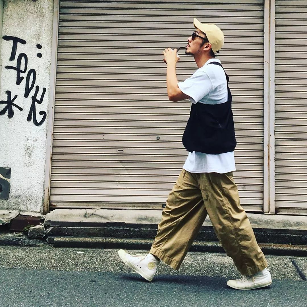 鐭笐鑳栭粦鐢风敓鎬庝箞閫嗚,鐭儢榛戠殑鐢风敓鎬庝箞閫嗚