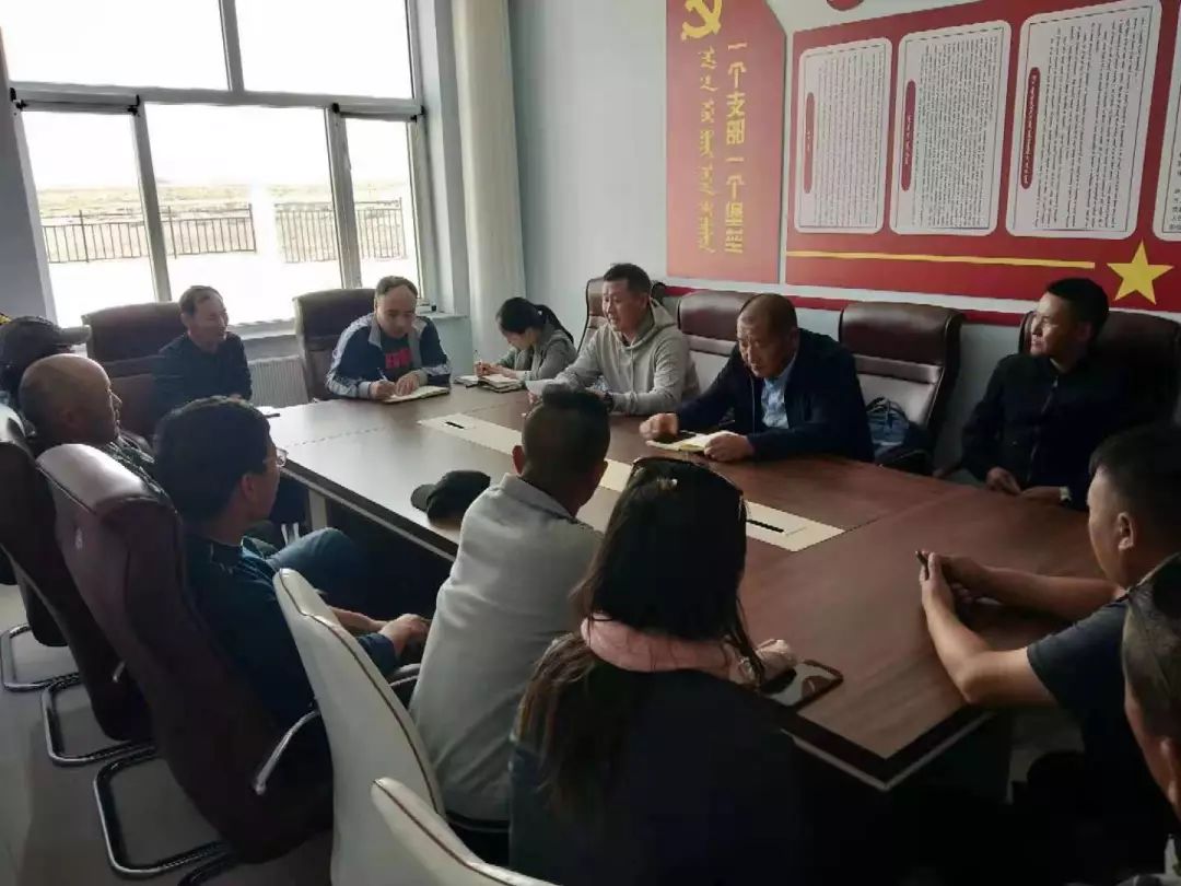 【典型人物专刊】用真情办实事用爱心暖民心——宝力根陶海苏木浩日庆敖包嘎查第一书记王俊