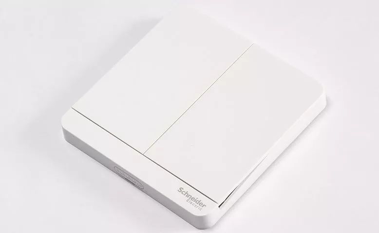 买插座、安装插座需要注意什么？附：口碑很不错的几个插座品牌