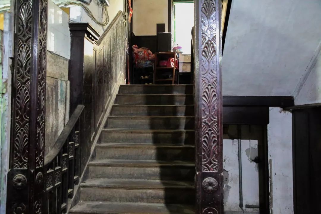 【探秘】长宁这条不起眼的小马路,竟藏有中国“烟卷大王”洋气的老宅……