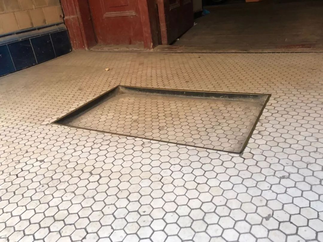 【探秘】长宁这条不起眼的小马路,竟藏有中国“烟卷大王”洋气的老宅……