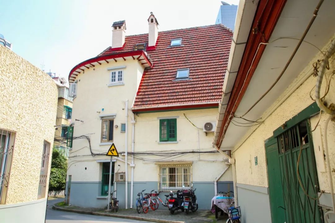 【探秘】长宁这条不起眼的小马路，竟藏有中国“烟卷大王”洋气的老宅……