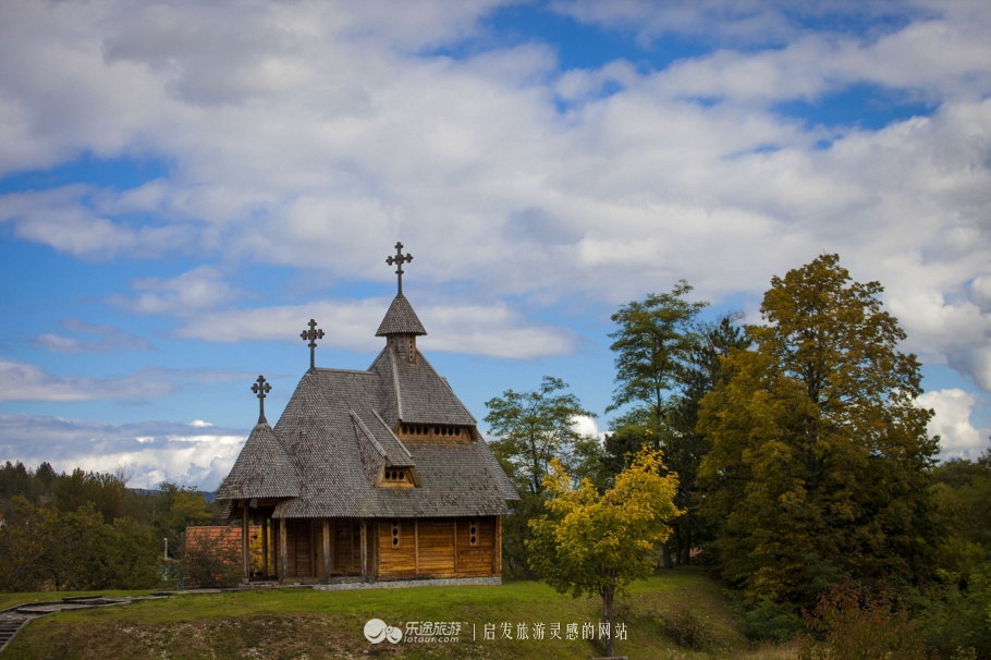 秋色中的塞尔维亚难忘的天然画廊