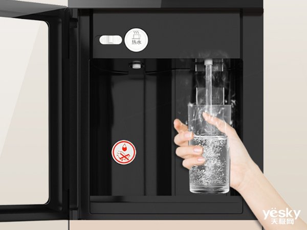 饮水机反复加热怎么解决,放了一假期的水还能喝吗