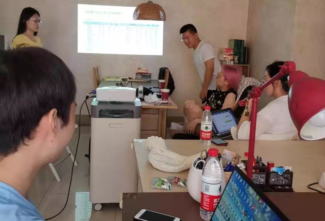 财富背后是智慧,财富背后的品德