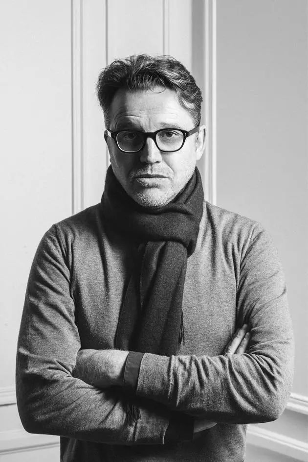 在皮鞋和球鞋之间摇摆的我们，终于找到了最佳选择