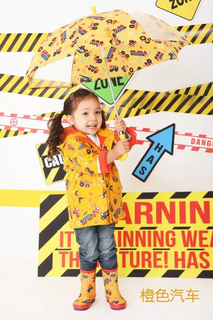美炸了!这是我见过最美的雨具,没有之一,每个款我都想来一件