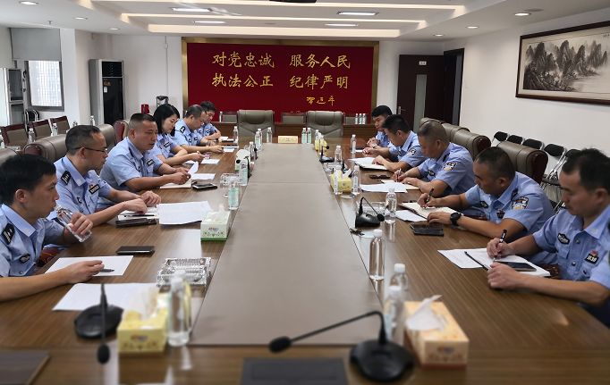 八里街片区|打出交通治理“组合拳”，疏通城市交通“乱堵点”