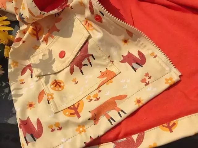 美炸了!这是我见过最美的雨具,没有之一,每个款我都想来一件