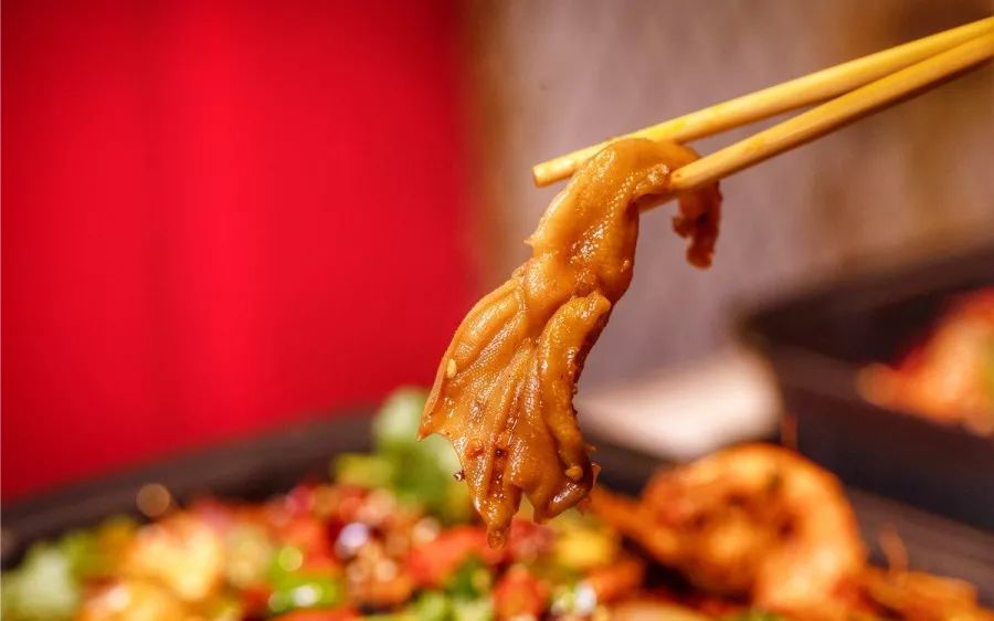 4.9折！国购广场这家店要被挤爆了，一口穿越到川渝