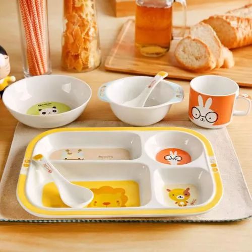 蛋白过敏宝宝辅食添加需注意什么,宝宝辅食添加全攻略