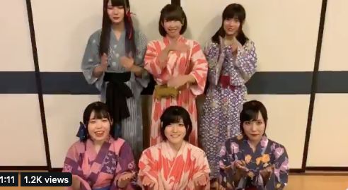 日本变态男粉丝通过女爱豆的瞳孔倒影找出她的住所，进行偷袭猥琐...简直可怕...