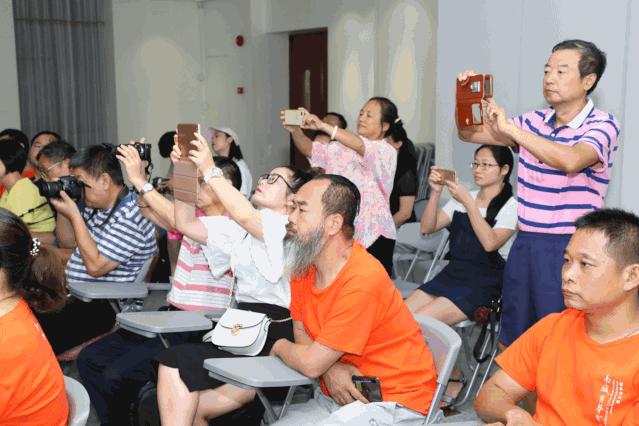 有声有色摄影展|24名摄影人，拍下了值得你遇见的南城