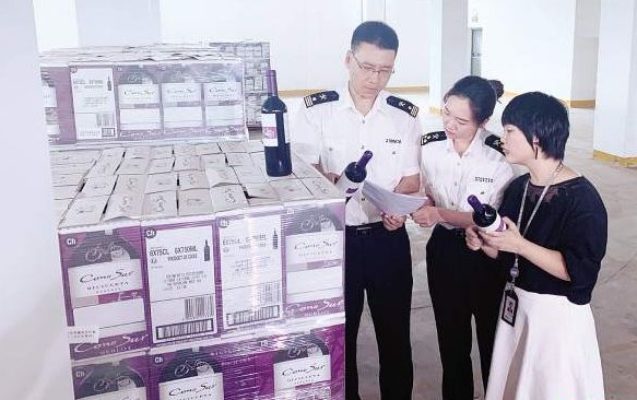 厦门海关两类通关试点,海关指尖申报超过24小时再申报