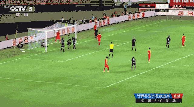 国足最让人感动的一场比赛,国足赢球全场高唱夜空中最亮的星