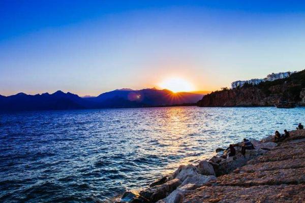 土耳其旅游12月份天气,土耳其5月份适合旅游吗