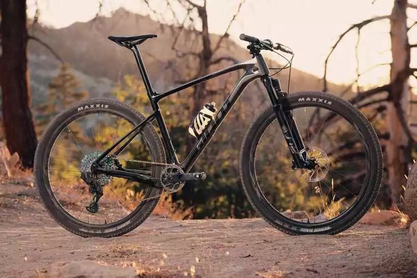 捷安特xtc800和崔克马林6选哪个,捷安特xtc80022速和30速区别