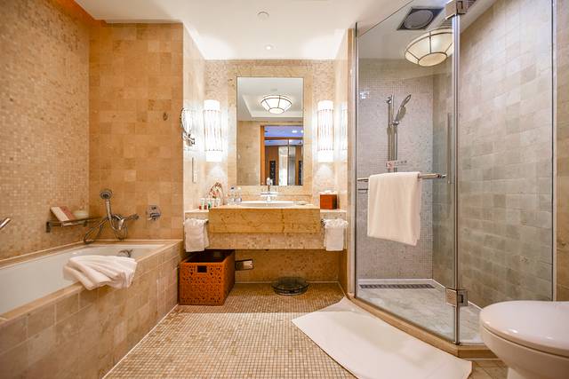 去三亚自由行美食攻略,三亚旅游美食攻略自由行路线推荐