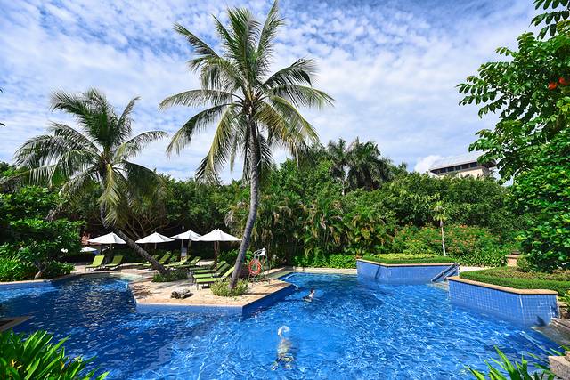 去三亚自由行美食攻略,三亚旅游美食攻略自由行路线推荐