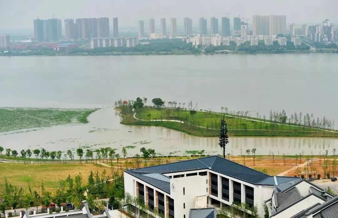 军运村多少人入住,军运村后续发展