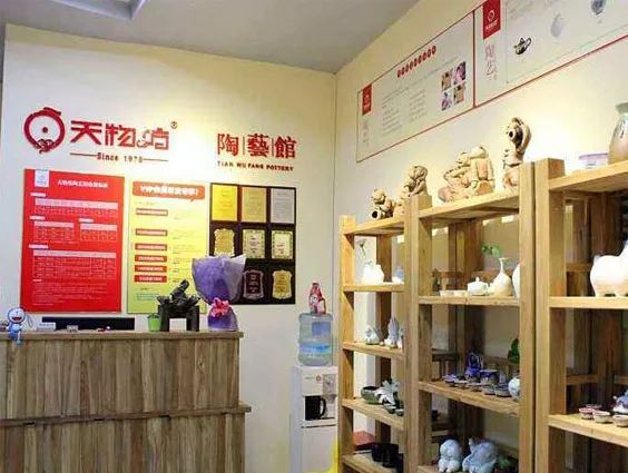 很有高级感的超市店招,最经济实惠的店招