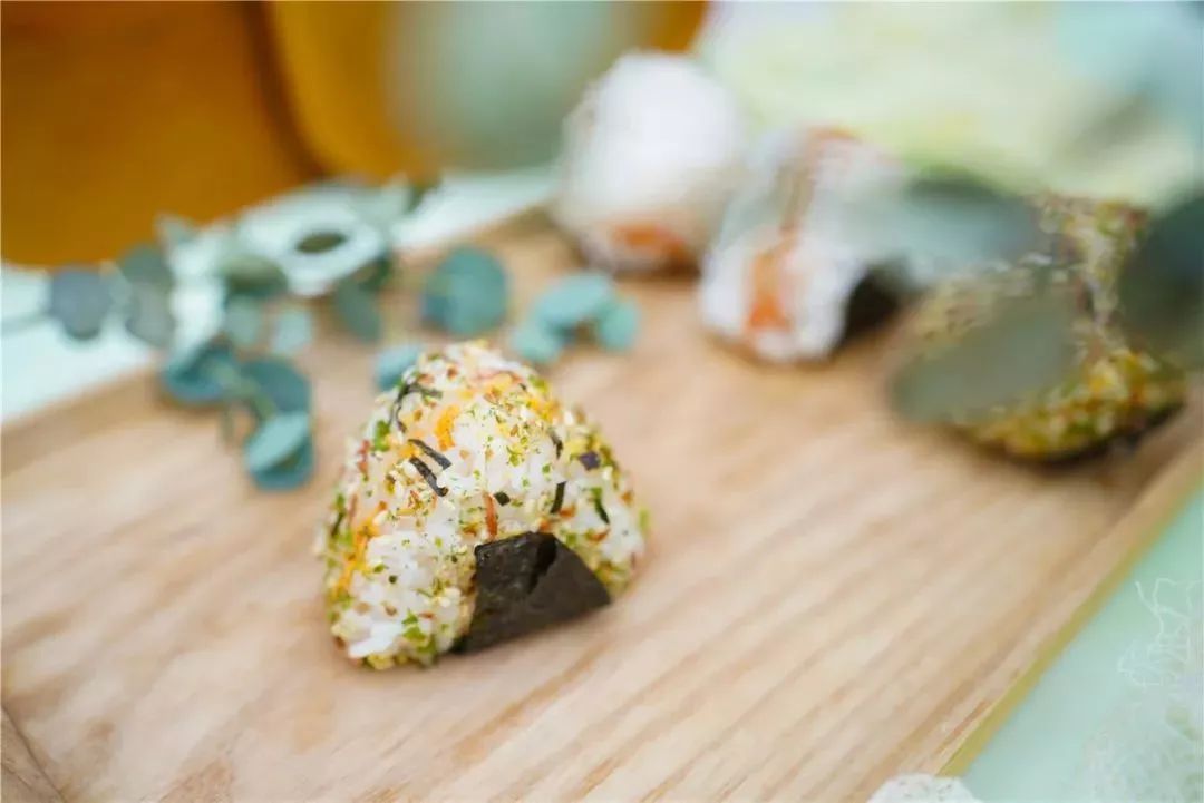 耗时3年的花间堂创始人新作,以船代步揭开杭城小众一面