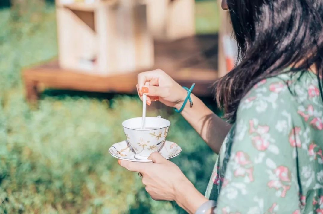 耗时3年的花间堂创始人新作,以船代步揭开杭城小众一面