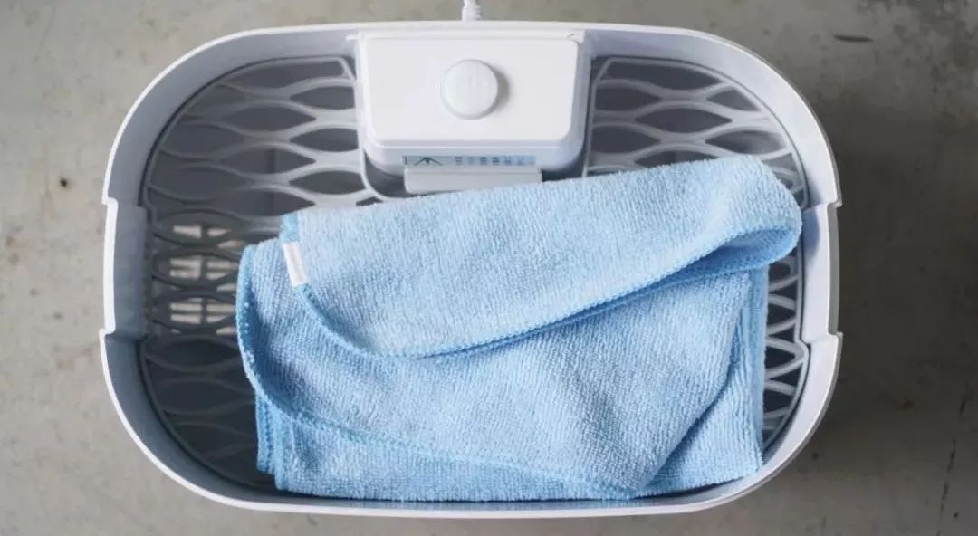 戴着又湿又冷的胸罩出门,简直是人生中最大的痛