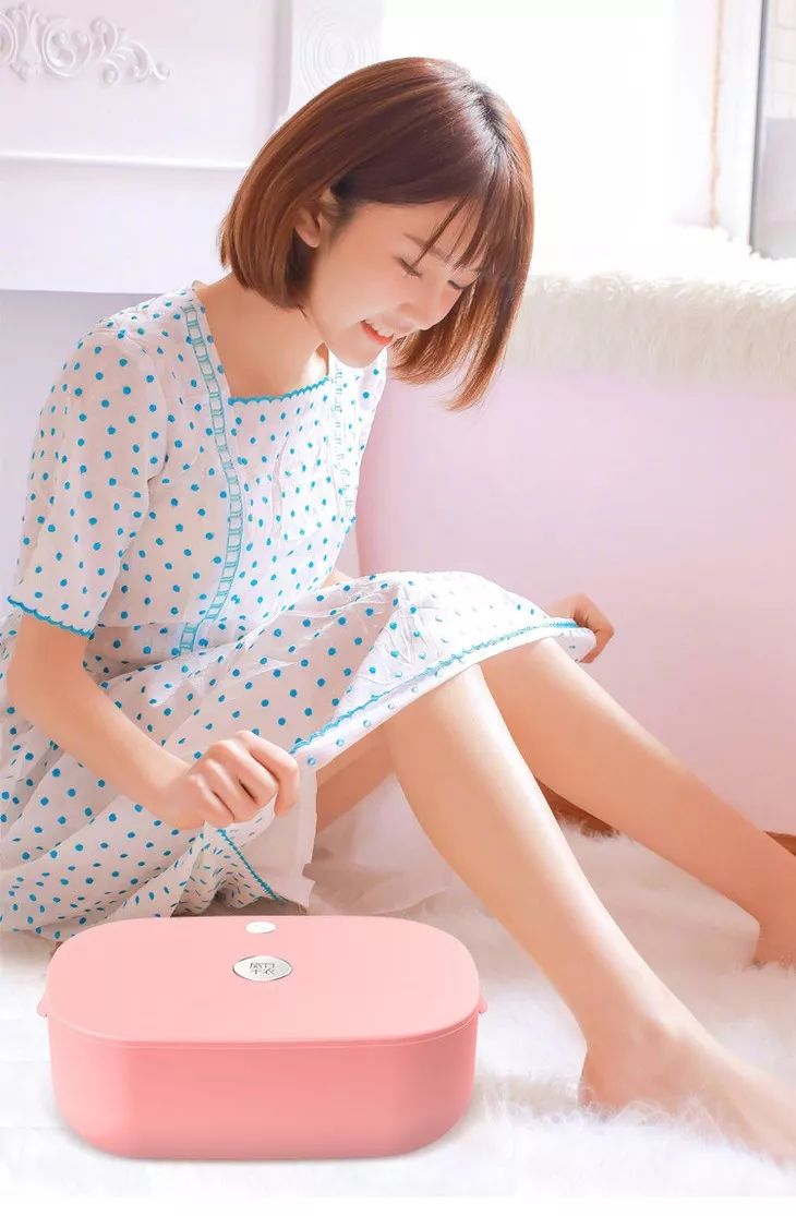 戴着又湿又冷的胸罩出门,简直是人生中最大的痛