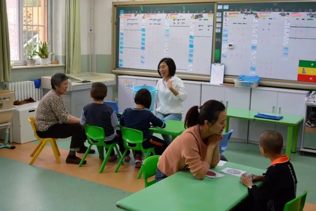 「速递」2019智障教育年会圆满结束，参会代表现场取经全国培智教育课程改革领头雁北京市朝阳区安华学校，反响热烈