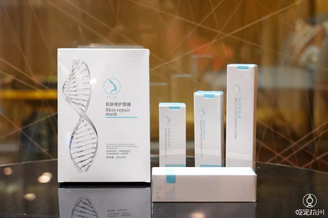 疯了！比1折还低！9店通用！火爆杭城的资深皮肤管理中心，唤醒秋日少女肌