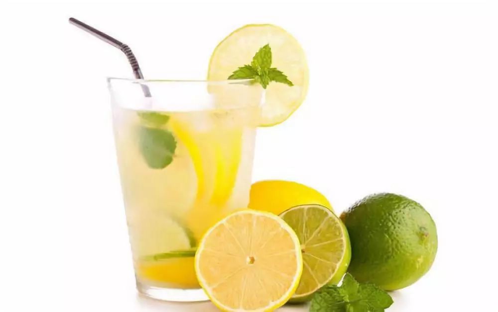 军训时被晒黑多长时间才能变白,军训晒黑冬天吃什么悄悄白回来