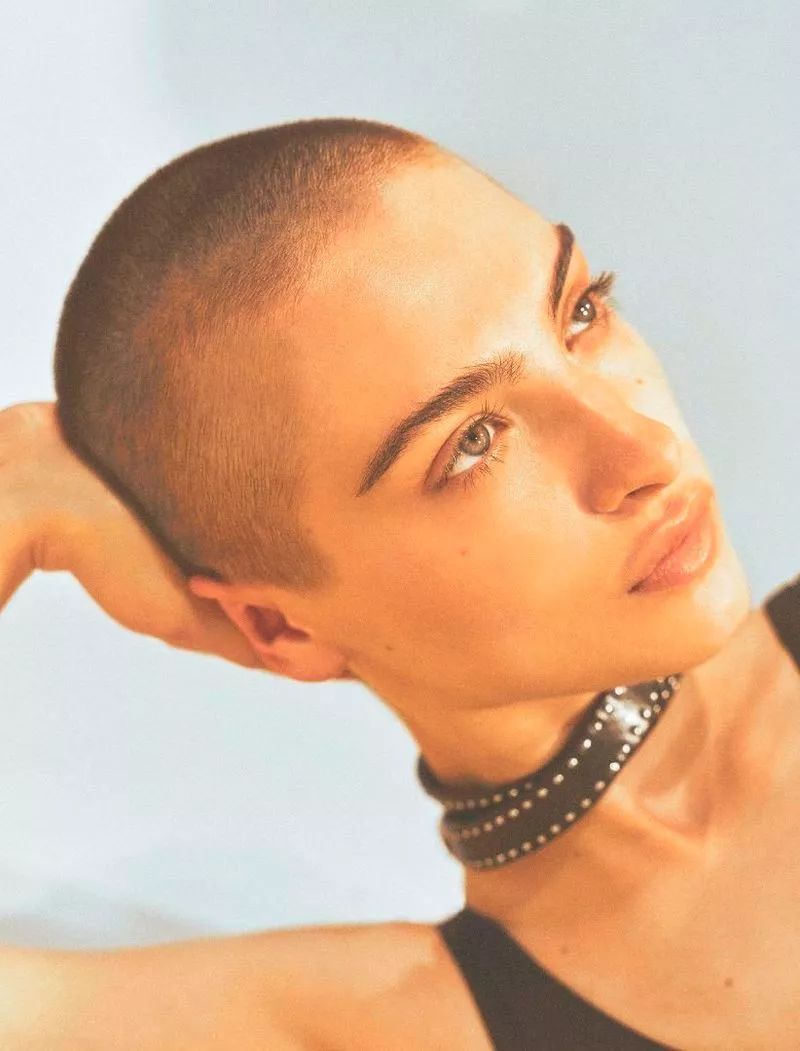 调教教室丨美艳女杀手和她的漂亮女友，这种电影谁不爱看？