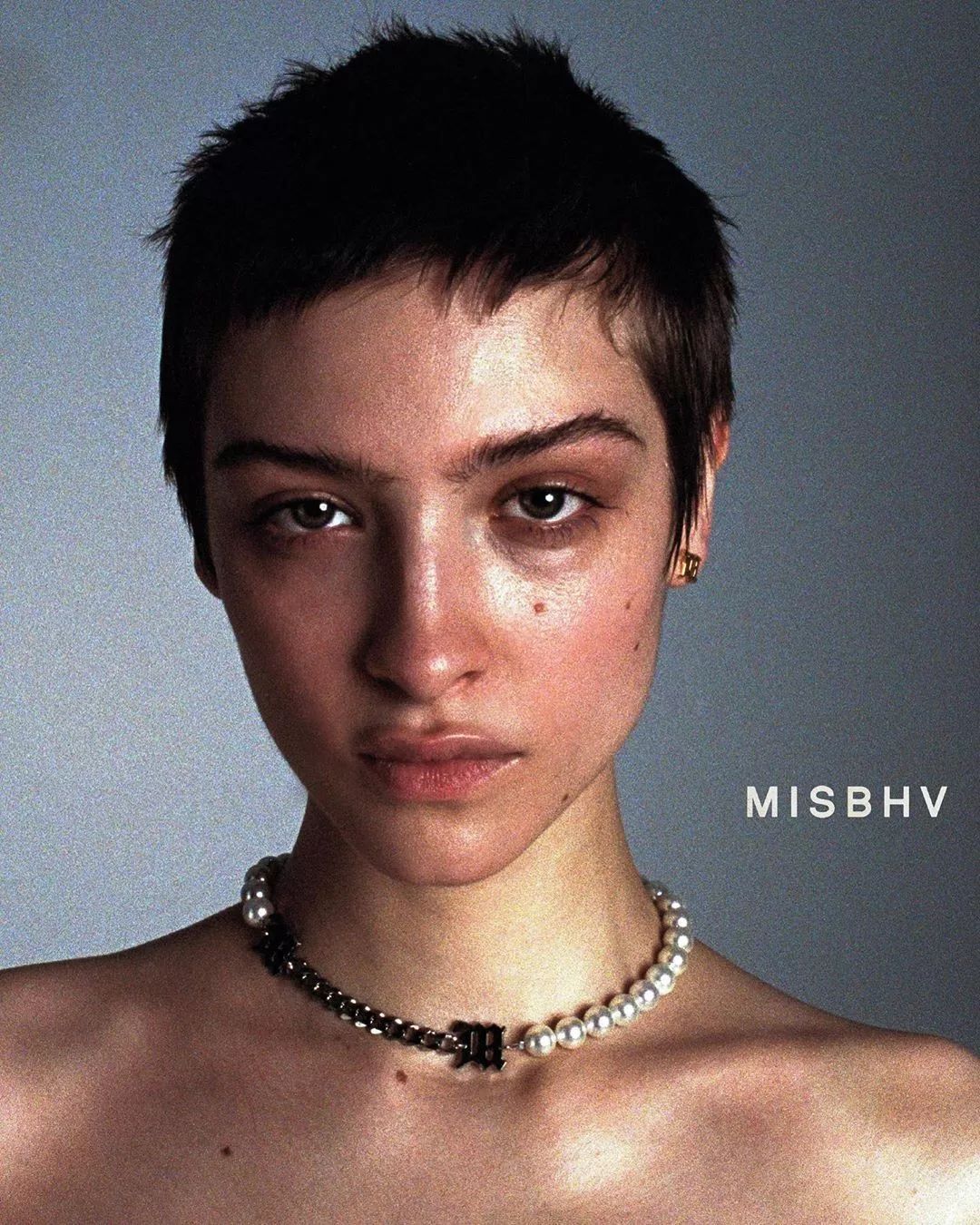 调教教室丨美艳女杀手和她的漂亮女友，这种电影谁不爱看？