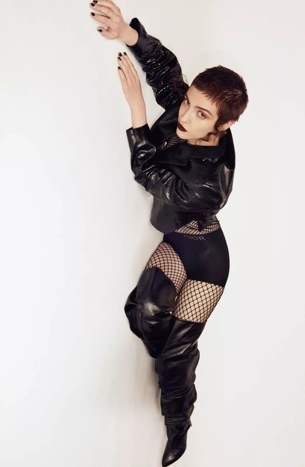 调教教室丨美艳女杀手和她的漂亮女友，这种电影谁不爱看？