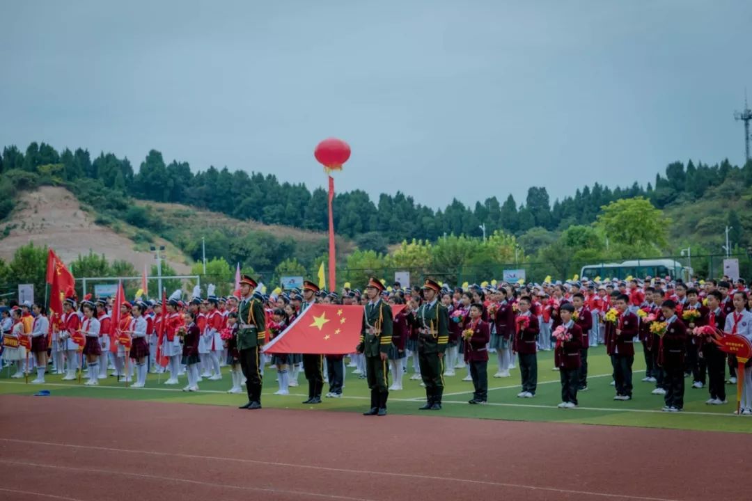 少先队生日快乐主题队会,少先队生日祝福的视频