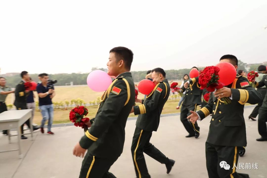 嫁给军人的24位好姑娘,一般都什么人嫁给了军人