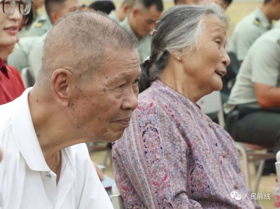 嫁给军人的24位好姑娘,一般都什么人嫁给了军人