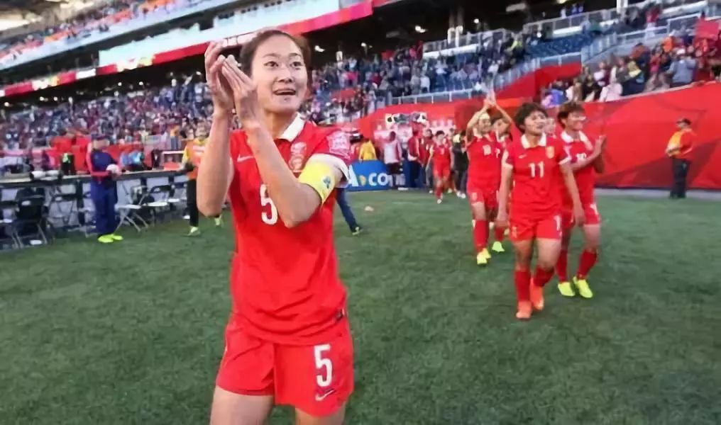 吴海燕建德哪的,吴海燕女儿长大后照片